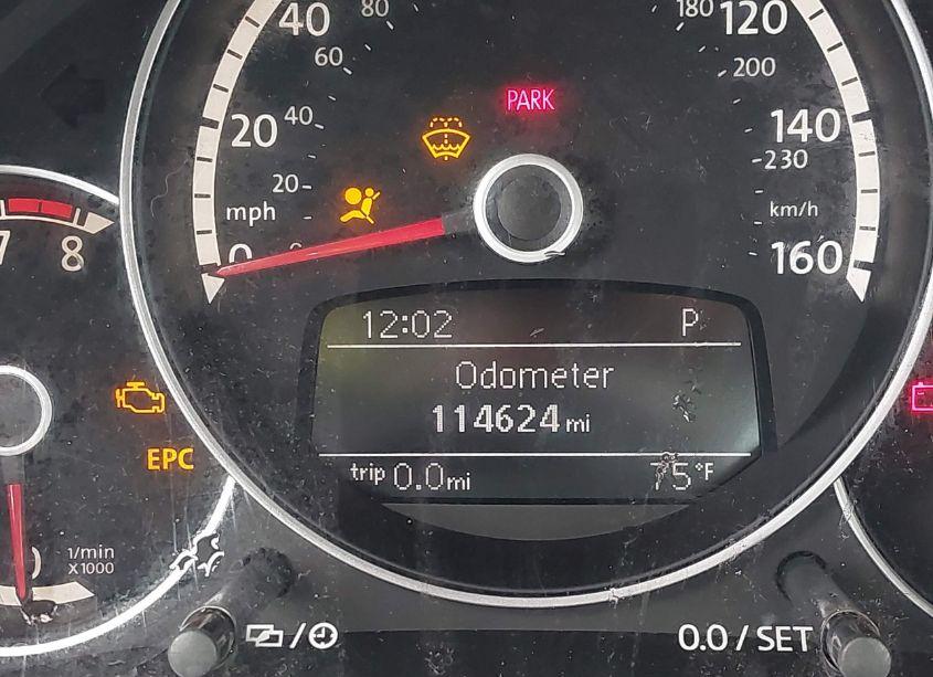 Photo 7 of 2013 Volkswagen Beetle 2.5L (VIN 3VWJP7AT7DM602850)