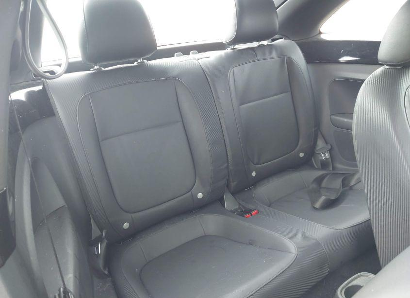 Photo 8 of 2013 Volkswagen Beetle 2.5L (VIN 3VWJP7AT7DM602850)