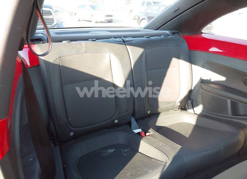 Photo 8 of 2013 Volkswagen Beetle 2.5L (VIN 3VWJP7AT8DM674981)