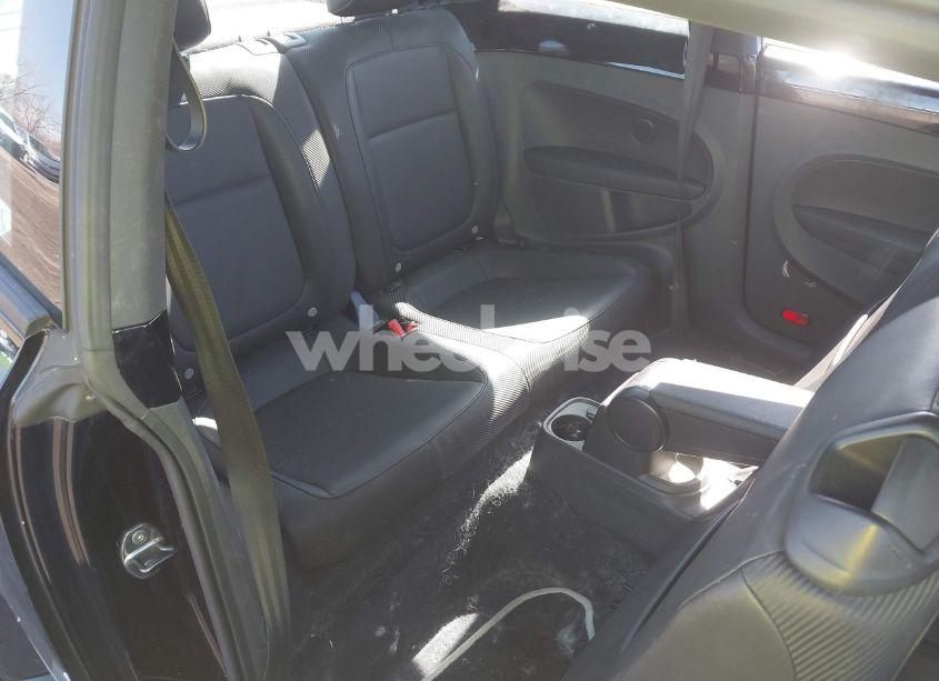 Photo 8 of 2013 Volkswagen Beetle 2.5L (VIN 3VWJP7AT8DM685155)