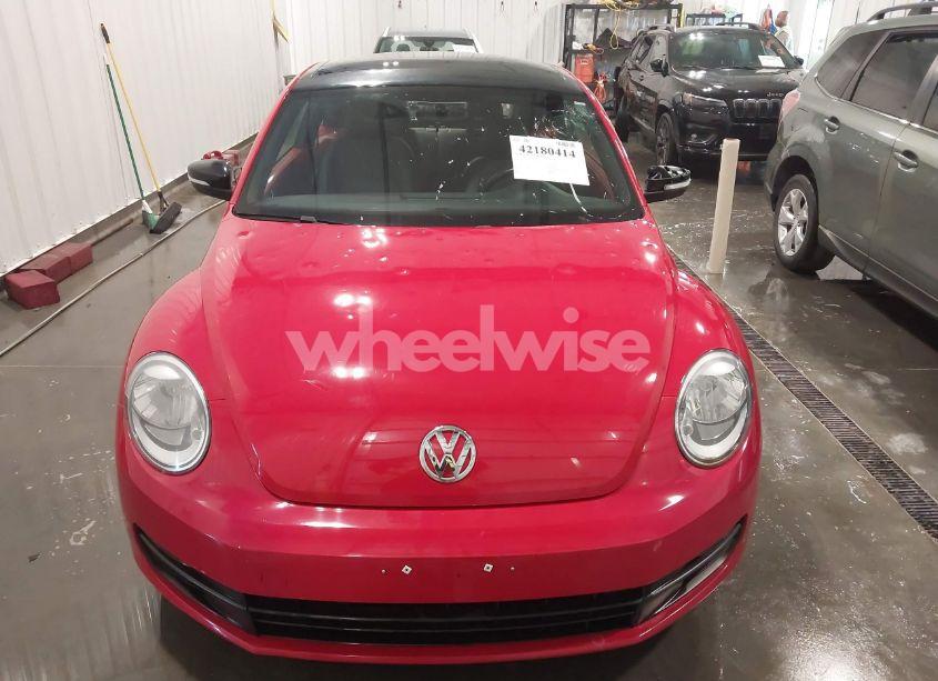 Photo 12 of 2013 Volkswagen Beetle 2.5L (VIN 3VWJP7ATXDM605953)
