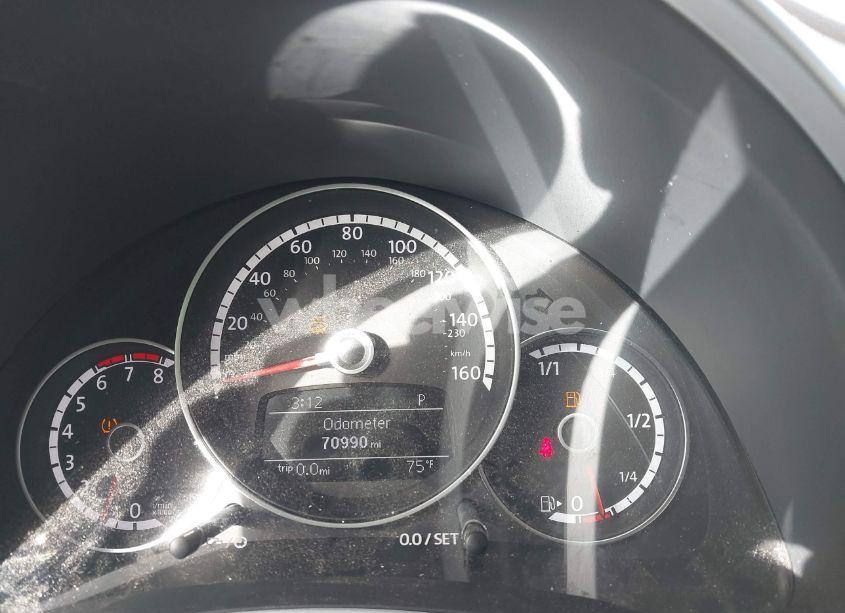 Photo 16 of 2014 Volkswagen Beetle 2.5L (VIN 3VWJP7ATXEM628666)