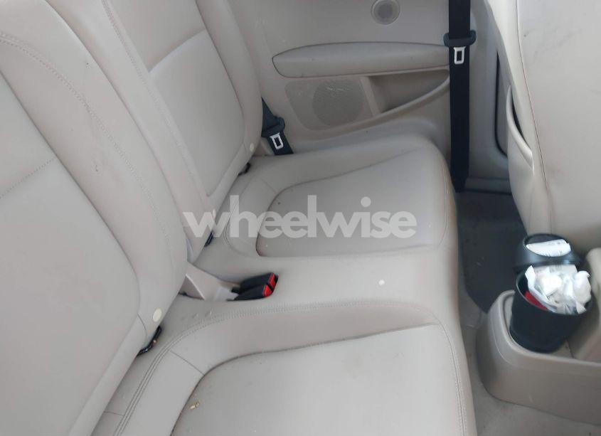 Photo 8 of 2014 Volkswagen Beetle 2.5L (VIN 3VWJP7ATXEM628666)