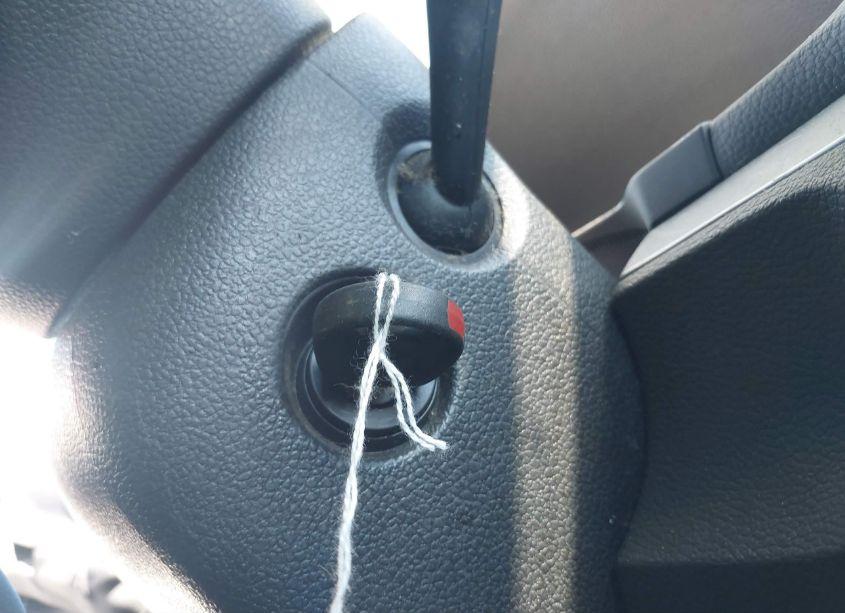 Photo 11 of 2010 Volkswagen Jetta S (VIN 3VWJX7AJ3AM080082)