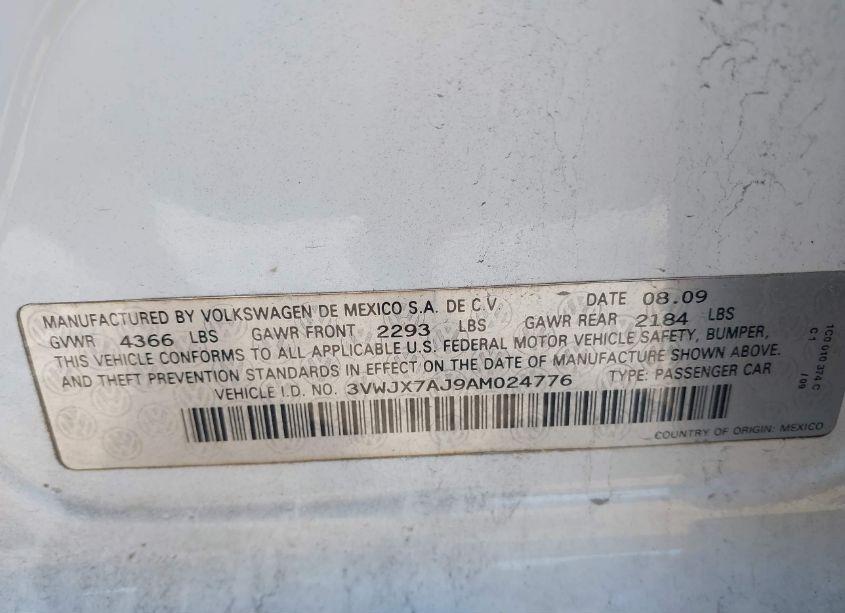 Photo 9 of 2010 Volkswagen Jetta S (VIN 3VWJX7AJ9AM024776)