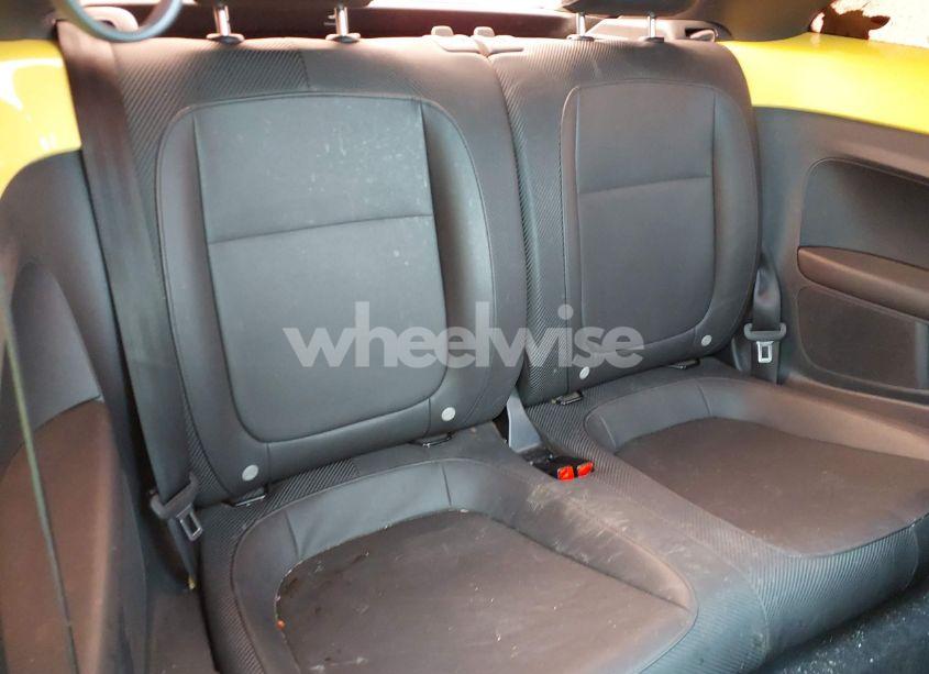 Photo 8 of 2013 Volkswagen Beetle 2.5L (VIN 3VWJX7AT2DM680808)