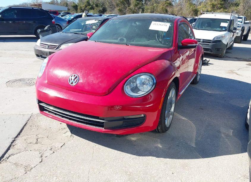 Photo 2 of 2013 Volkswagen Beetle 2.5L (VIN 3VWJX7AT3DM600321)