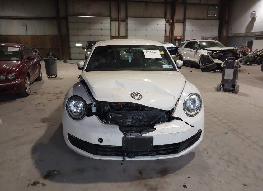 Photo 12 of 2014 Volkswagen Beetle 2.5L (VIN 3VWJX7AT3EM615967)
