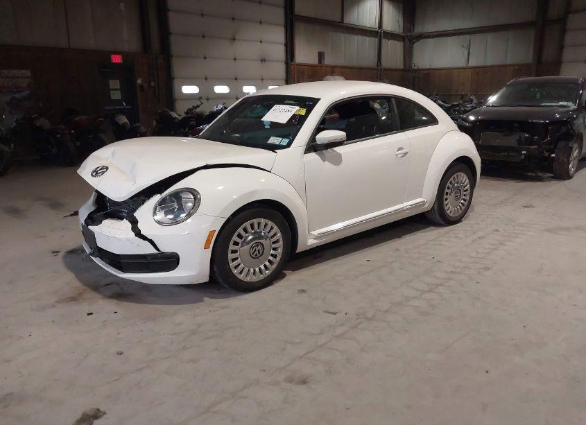 Photo 2 of 2014 Volkswagen Beetle 2.5L (VIN 3VWJX7AT3EM615967)
