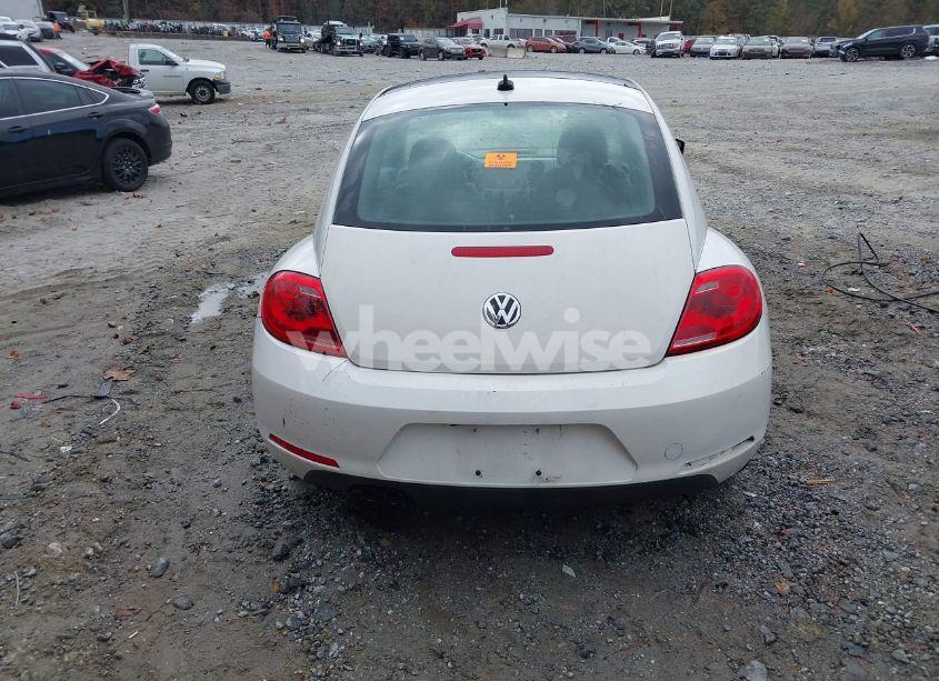 Photo 15 of 2013 Volkswagen Beetle 2.5L (VIN 3VWJX7AT6DM609255)