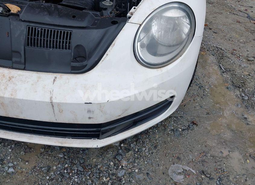 Photo 6 of 2013 Volkswagen Beetle 2.5L (VIN 3VWJX7AT6DM609255)