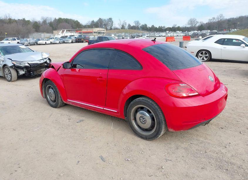 Photo 3 of 2013 Volkswagen Beetle 2.5L (VIN 3VWJX7AT9DM693524)