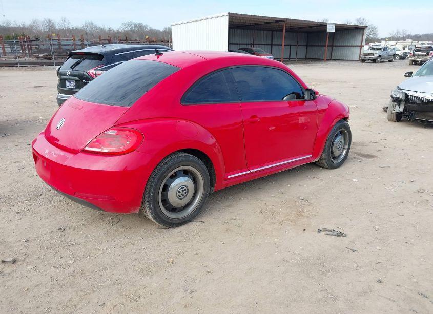 Photo 4 of 2013 Volkswagen Beetle 2.5L (VIN 3VWJX7AT9DM693524)