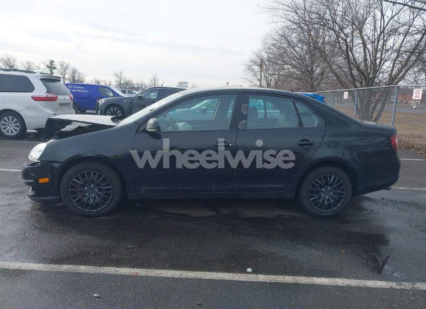 Photo 14 of 2008 Volkswagen Jetta S (VIN 3VWJZ71K18M046235)