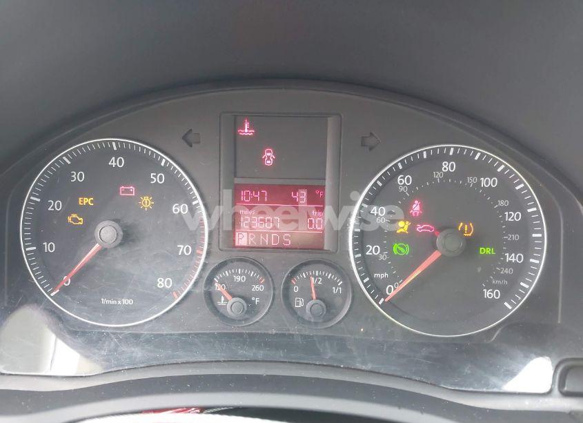 Photo 7 of 2008 Volkswagen Jetta S (VIN 3VWJZ71K18M046235)