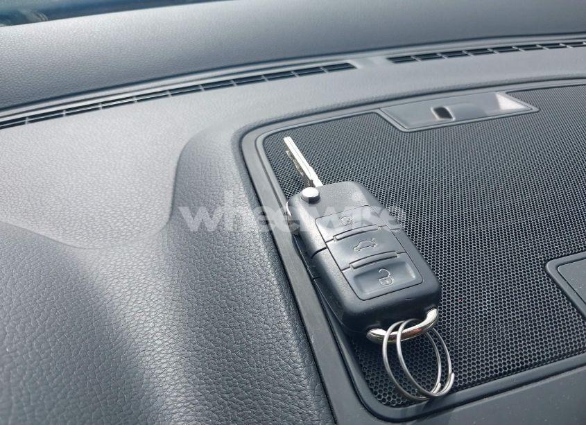 Photo 11 of 2008 Volkswagen Jetta S (VIN 3VWJZ71K28M102750)