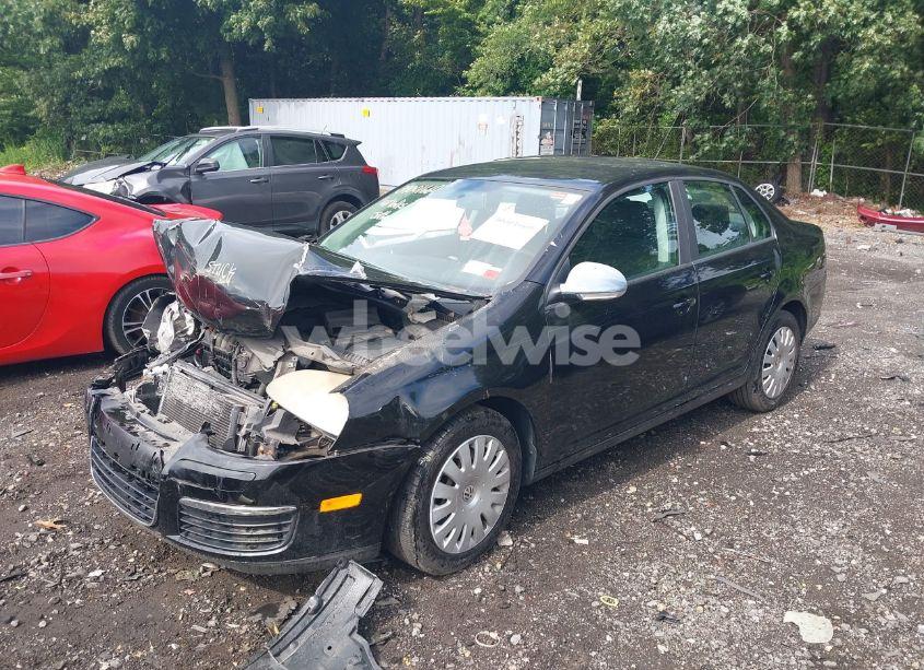 Photo 2 of 2008 Volkswagen Jetta S (VIN 3VWJZ71K28M102750)