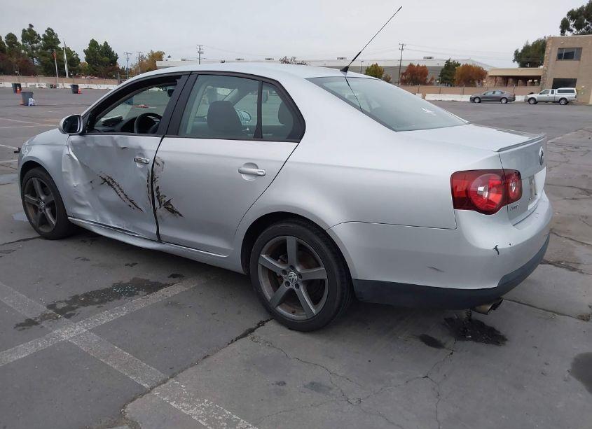 Photo 3 of 2009 Volkswagen Jetta S (VIN 3VWJZ71K69M121349)