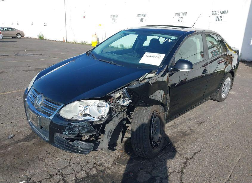 Photo 2 of 2009 Volkswagen Jetta S (VIN 3VWJZ71K69M139916)