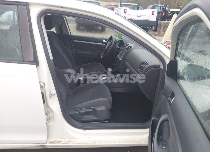 Photo 5 of 2008 Volkswagen Jetta S (VIN 3VWJZ71K88M150589)