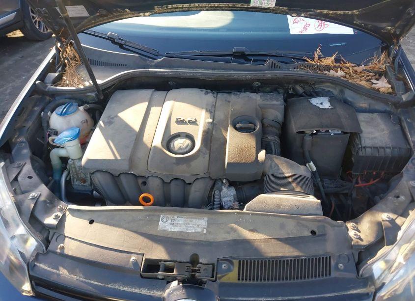 Photo 10 of 2012 Volkswagen Jetta SPORTWAGEN 2.5L S (VIN 3VWKP7AJ5CM641924)