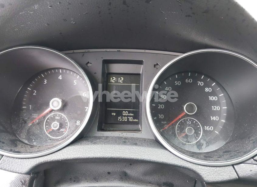 Photo 7 of 2010 Volkswagen Jetta S (VIN 3VWKX7AJ2AM613348)