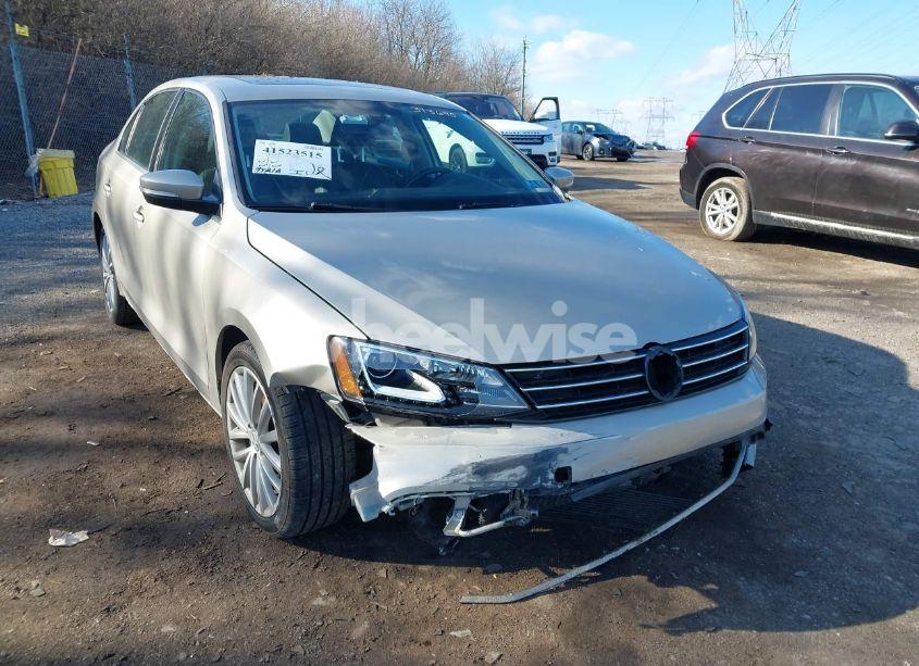 Photo 6 of 2016 Volkswagen Jetta 1.8T SEL (VIN 3VWL07AJ0GM313695)
