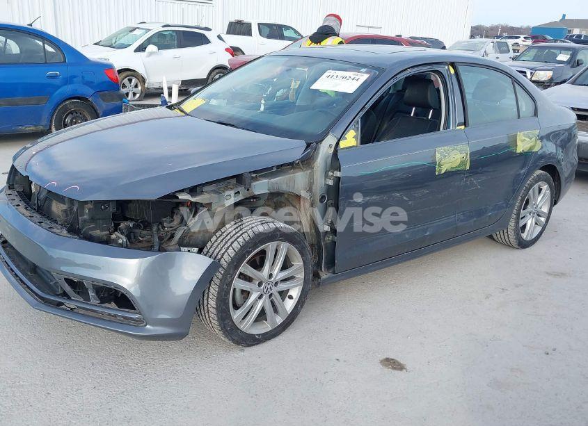 Photo 2 of 2015 Volkswagen Jetta 1.8T SEL (VIN 3VWL07AJ3FM219163)