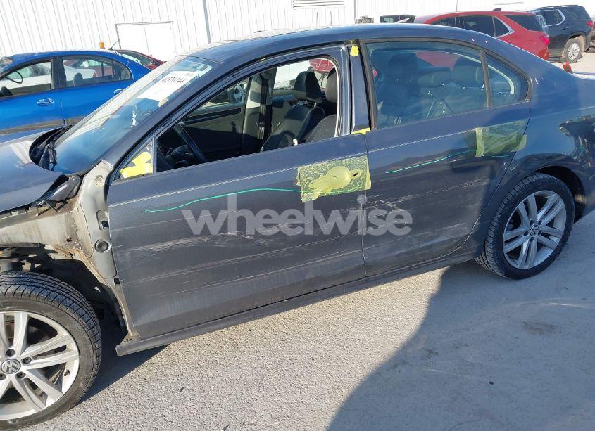 Photo 20 of 2015 Volkswagen Jetta 1.8T SEL (VIN 3VWL07AJ3FM219163)