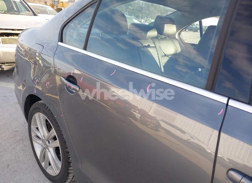 Photo 22 of 2015 Volkswagen Jetta 1.8T SEL (VIN 3VWL07AJ3FM219163)