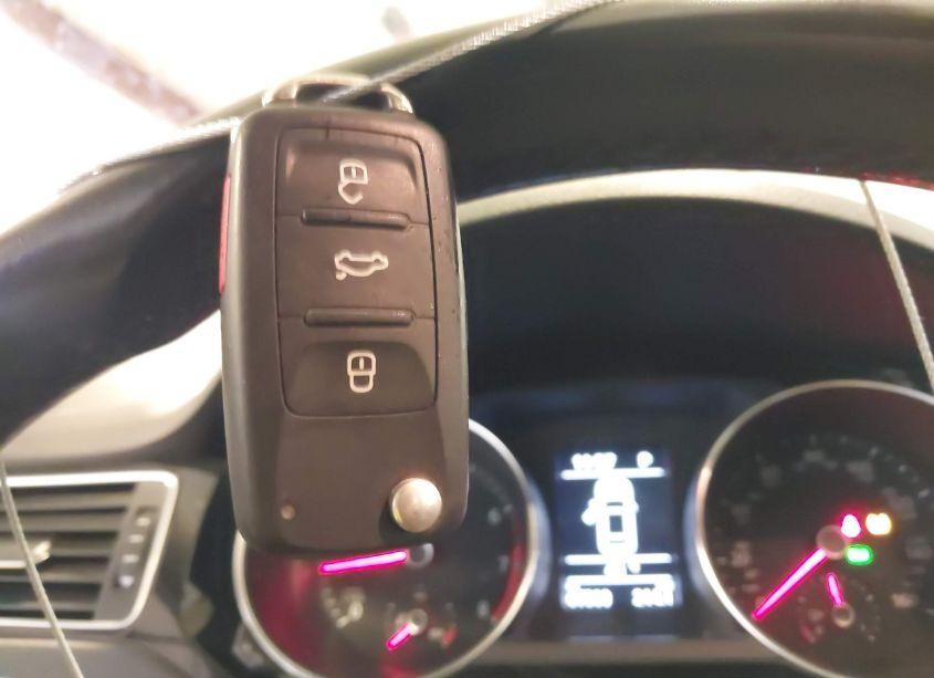 Photo 11 of 2016 Volkswagen Jetta 1.8T SEL (VIN 3VWL07AJ4GM386794)