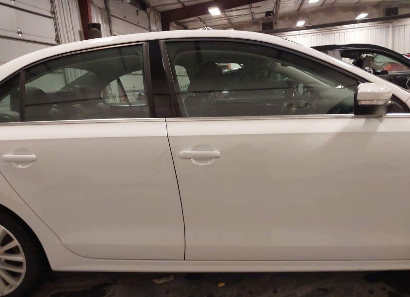 Photo 13 of 2016 Volkswagen Jetta 1.8T SEL (VIN 3VWL07AJ4GM386794)