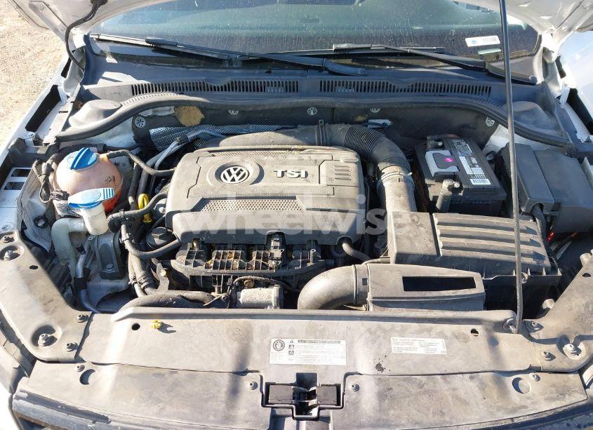 Photo 10 of 2014 Volkswagen Jetta 1.8T SEL (VIN 3VWL07AJ5EM388809)