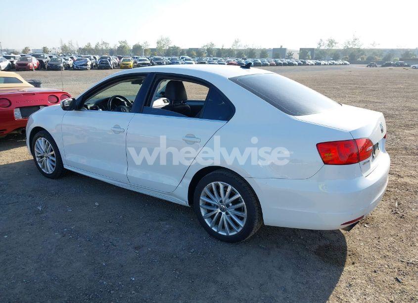 Photo 3 of 2014 Volkswagen Jetta 1.8T SEL (VIN 3VWL07AJ5EM388809)