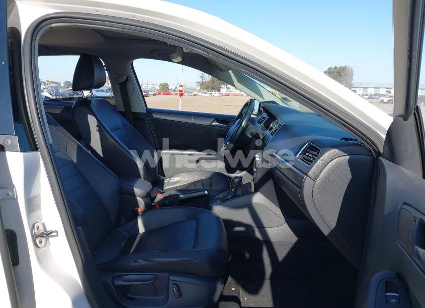 Photo 5 of 2014 Volkswagen Jetta 1.8T SEL (VIN 3VWL07AJ5EM388809)