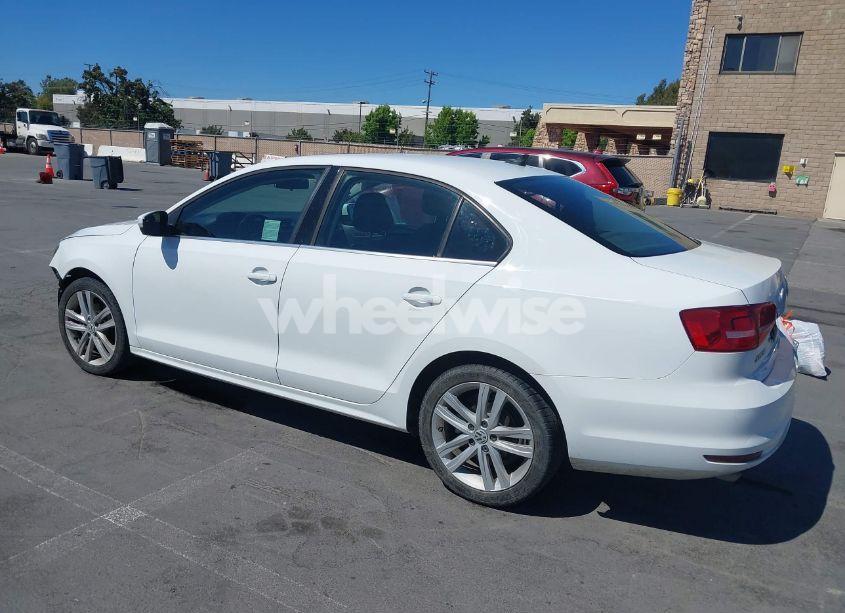 Photo 3 of 2015 Volkswagen Jetta 1.8T SEL (VIN 3VWL07AJ6FM302232)