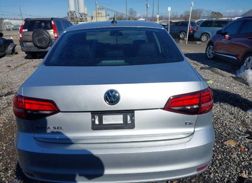 Photo 16 of 2016 Volkswagen Jetta 1.8T SEL (VIN 3VWL07AJ8GM228698)