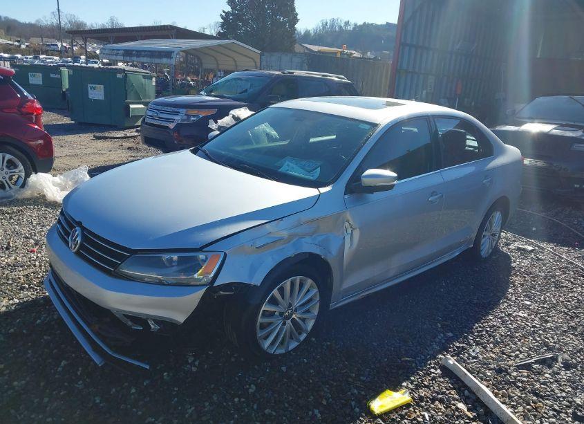 Photo 2 of 2016 Volkswagen Jetta 1.8T SEL (VIN 3VWL07AJ8GM228698)