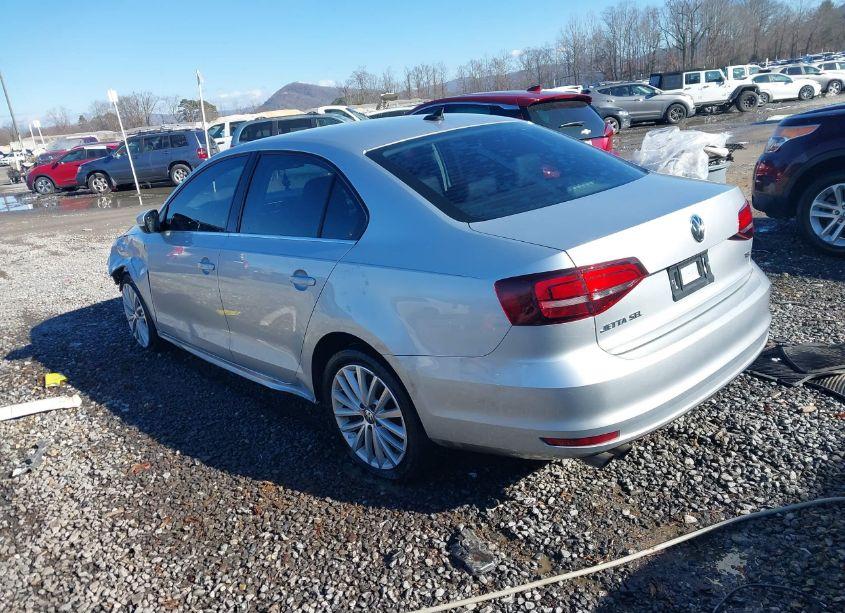 Photo 3 of 2016 Volkswagen Jetta 1.8T SEL (VIN 3VWL07AJ8GM228698)