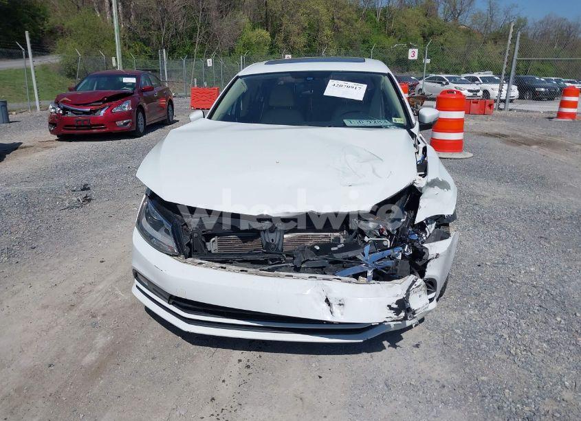 Photo 12 of 2016 Volkswagen Jetta 1.8T SEL (VIN 3VWL07AJ9GM227950)