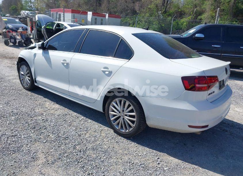 Photo 3 of 2016 Volkswagen Jetta 1.8T SEL (VIN 3VWL07AJ9GM227950)