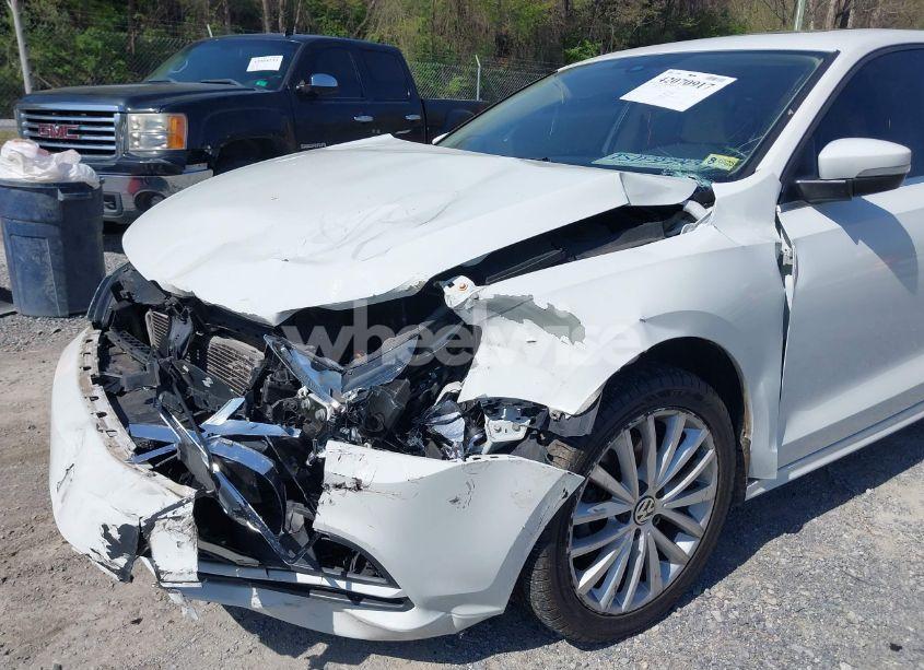 Photo 6 of 2016 Volkswagen Jetta 1.8T SEL (VIN 3VWL07AJ9GM227950)