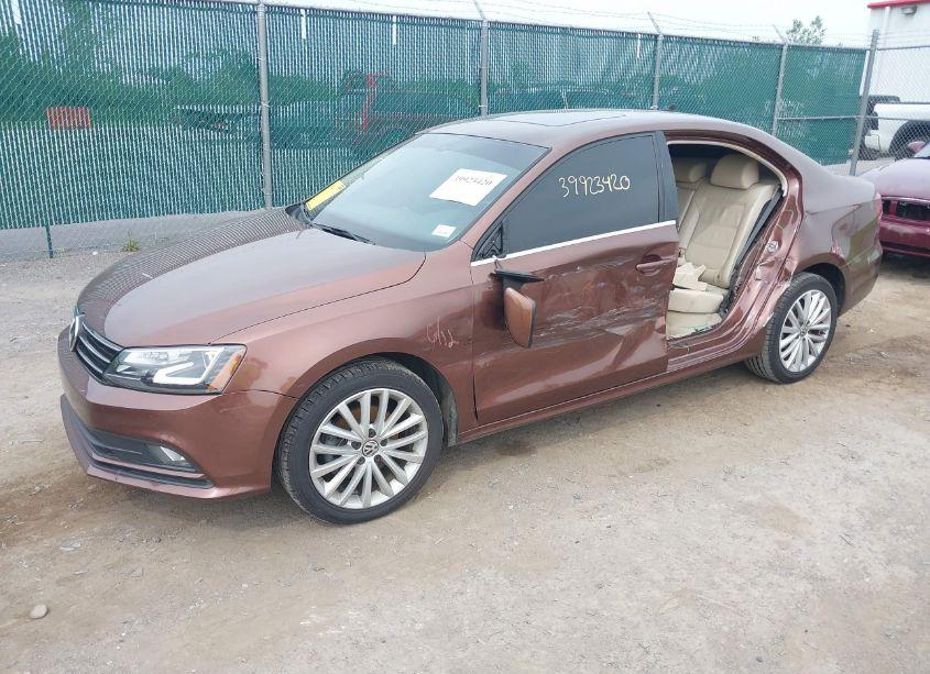 Photo 2 of 2016 Volkswagen Jetta 1.8T SEL/1.8T SEL PREMIUM (VIN 3VWL07AJ9GM410703)