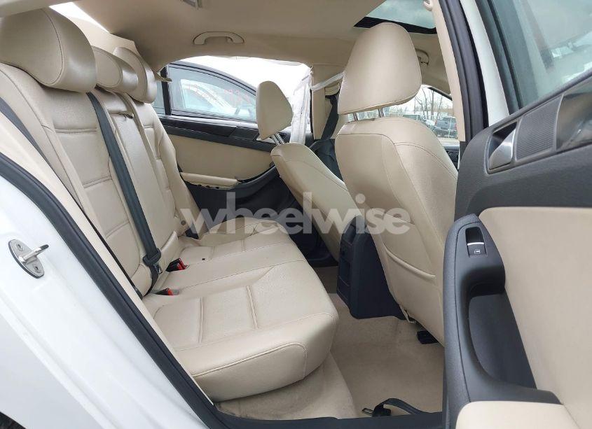 Photo 8 of 2016 Volkswagen Jetta 1.8T SEL (VIN 3VWL07AJXGM214382)