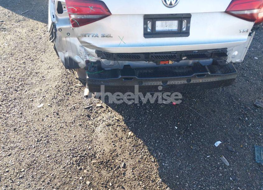 Photo 6 of 2016 Volkswagen Jetta 1.8T SEL (VIN 3VWL17AJ0GM232340)