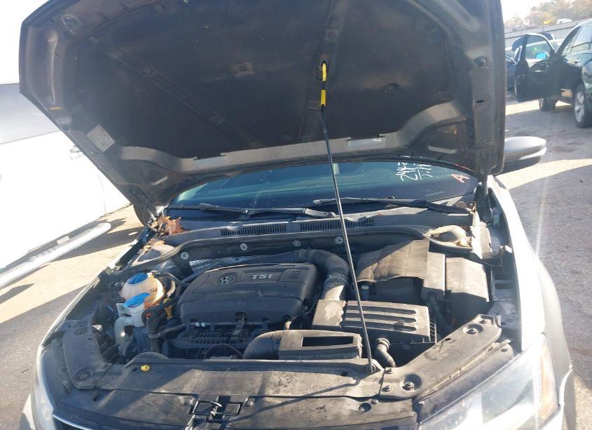 Photo 10 of 2017 Volkswagen Jetta 1.8T SEL (VIN 3VWL17AJ0HM244330)