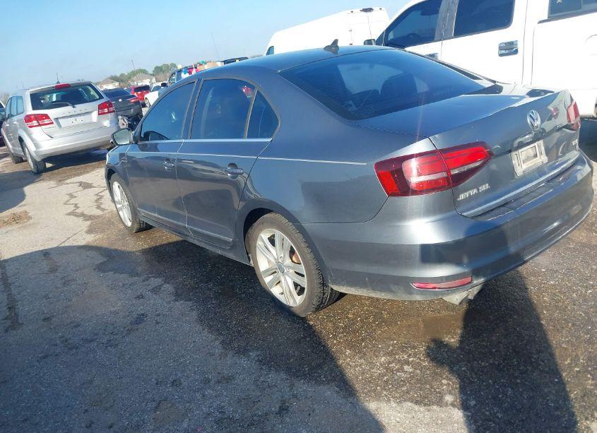Photo 3 of 2017 Volkswagen Jetta 1.8T SEL (VIN 3VWL17AJ0HM244330)