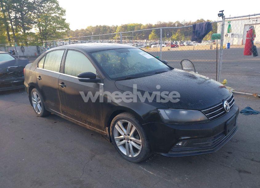 2015 Volkswagen Jetta 1.8T SEL (VIN 3VWL17AJ1FM331165) main photo