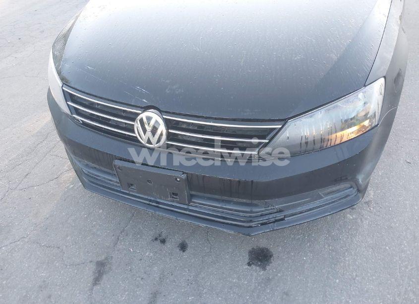 Photo 6 of 2015 Volkswagen Jetta 1.8T SEL (VIN 3VWL17AJ1FM331165)