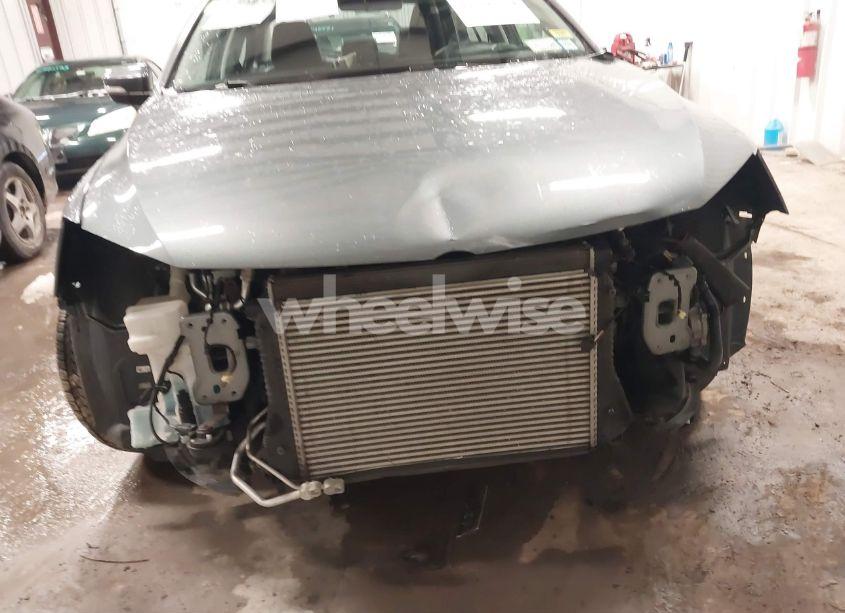 Photo 6 of 2016 Volkswagen Jetta 1.8T SEL/1.8T SEL PREMIUM (VIN 3VWL17AJ2GM403881)